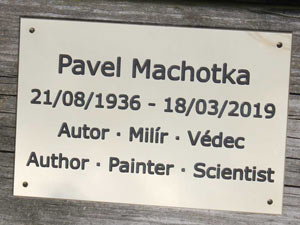 Smaller engraved brass memorial plaque. Smaller engraved brass memorial plaque.