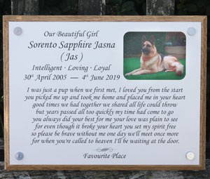 Memorial plaque for much loved dog in full colour. Memorial plaque for much loved dog in full colour.