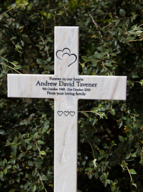 Long-lasting memorial cross made from corian.